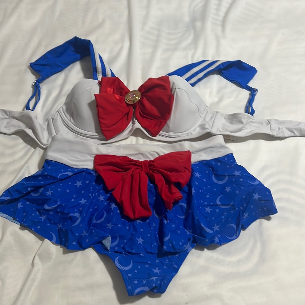Sailor moon bikini set top M bottom S